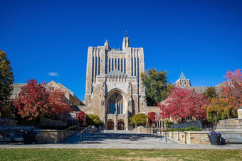 耶鲁<strong>大学大学建筑</strong>还美国