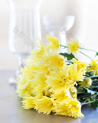 华丽的花束黄色的雏菊华丽的花束黄色的雏菊