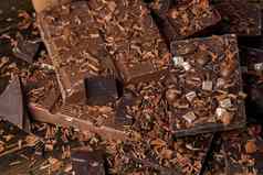 磨碎的巧克力块美味的巧克力表格