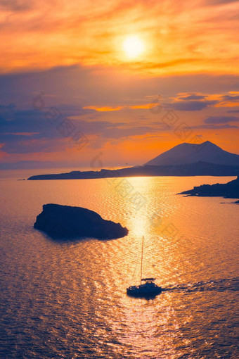爱琴海海岛屿视图日落