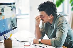 头痛减少生产力拍摄年轻的商人疼痛办公室