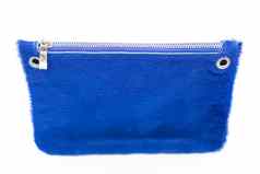 现代关闭化妆品袋明亮的颜色拉链孤立的白色背景前面视图蓝色的奢侈品化妆品旅行袋轮带孔离合器袋复制空间
