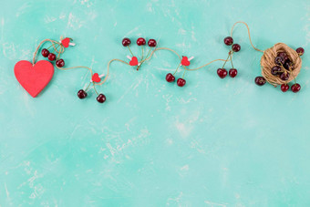 成熟的红色的甜蜜的樱桃红色的心垃圾表格浪漫的爱概念新鲜的红色的浆果奇瑞夏天水果收获概念维生素食物预防心血管疾病复制空间