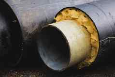 pre-insulated管钢管上层聚氨酯泡沫绝缘热绝缘现代管道提供热水加热住宅区域工业概念