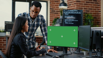 混合<strong>团队程序员</strong>分析源代码绿色屏幕浓度关键模型