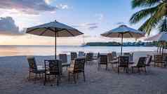 奢侈品旅行浪漫的海滩度假假期度蜜月夫妇热带假期豪华的酒店海滩椅子海滩