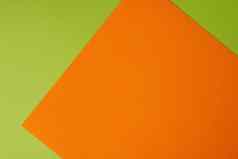 橙色绿色彩色的背景分层纸板表前视图复制空间