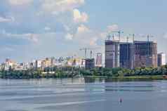 城市景观住宅建筑建银行Dnipro河