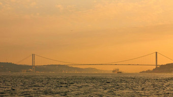 伊斯坦布尔横跨博斯普鲁斯海峡桥7月<strong>烈士</strong>桥伊斯坦布尔火鸡