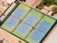 网球法院屋顶建筑迪拜