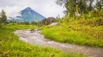 河马荣火山活跃的成层火山省上校比科尔地区岛吕宋岛菲律宾著名的完美的锥对称的锥形形状