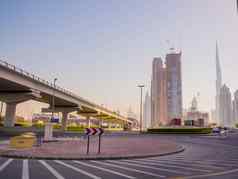 街道现代摩天大楼城市迪拜