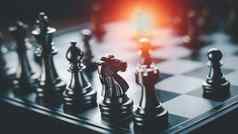 国际象棋董事会房子移动游戏业务领袖概念赢家业务竞争市场营销策略规划概念