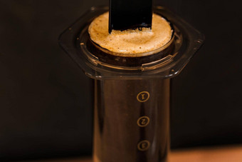aeropress咖啡特写镜头替代使咖啡师咖啡馆斯堪的那维亚咖啡酝酿方法咖啡师混合咖啡aeropress