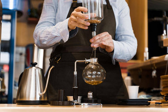 弯管替代<strong>方法</strong>使咖啡咖啡师持有设备咖啡酝酿咖啡馆斯堪的那维亚<strong>方法</strong>咖啡使