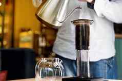 aeropress咖啡关闭替代使咖啡师咖啡馆斯堪的那维亚咖啡酝酿方法咖啡师倒水aeropress咖啡