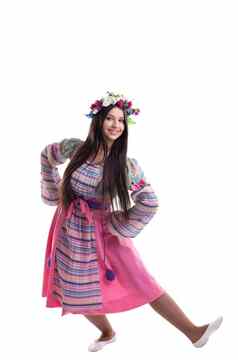 年轻的女孩加兰跳舞俄罗斯服装
