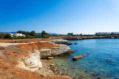视图海滩白色岩石塞浦路斯