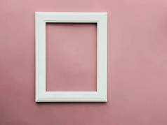 垂直艺术框架脸红粉红色的背景平铺设计艺术作品打印照片专辑