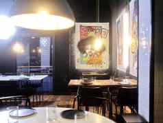 室内视图餐厅装饰现代艺术绘画