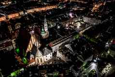 空中视图建筑城堡教堂城市华沙城市景观建筑体系结构小镇华沙晚上时间