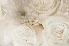 白色花背景关闭花束白色玫瑰夏天春天婚礼概念