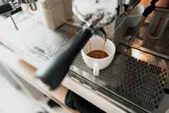 专业咖啡机酝酿咖啡自助餐厅