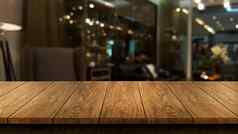 木表格模糊背景现代餐厅