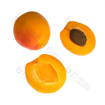 成熟的杏水果划<strong>分块</strong>白色背景隔离