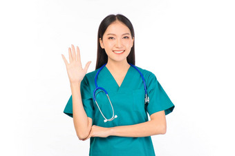 肖像专业自信年轻的亚洲女微笑医生绿色实习医生风云显示展示手指停止标志医生医疗保健医生概念