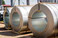不锈钢钢卷卷钢表仓库卷镀锌钢表生产金属管道管工厂