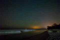 晚上天空星星沙子海滩