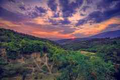 视图雄伟的日落rila山保加利亚山景观