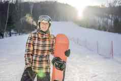 女人滑雪阳光明媚的冬天一天滑雪度假胜地