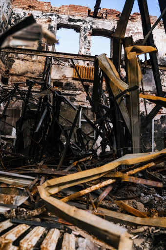 摧毁了烧平民房子商店小镇特罗斯蒂亚涅茨苏梅地区民事建筑俄罗斯军事入侵<strong>乌克兰</strong>