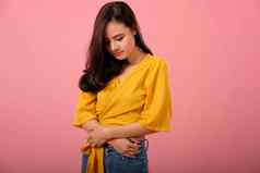 女人触碰胃伤害疼痛痛苦胃痛月经期抽筋