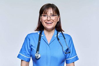 头像肖像护士蓝色的统一的相机光工作室背景