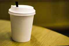 空白外卖纸咖啡杯大小孤立的白色背景包括剪裁路径现实的空白纸杯咖啡杯子准备好了设计