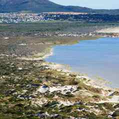 景观土地会议海洋木湾角小镇南非洲美丽的旅游吸引力风景优美的字段平静蓝色的水探索自然野生前视图风景优美的环境
