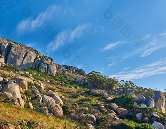 全景景观视图狮子头山角小镇南非洲夏天假期假期蓝色的天空风景优美的山自然风景新鲜的绿色植物区系日益增长的远程区域
