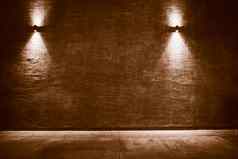 房间砖墙垃圾背景砖墙灯泡灯灯不错的砖显示房间聚光灯背景空走廊砖墙