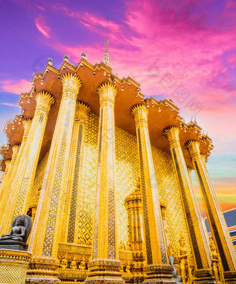金佛塔寺庙翡翠佛什么phra凯具有里程碑意义的曼谷泰国粉红色的天空黄昏