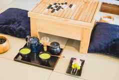 传统的日本桌面策略游戏绿色茶集
