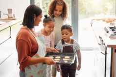 快乐混合比赛家庭烹饪有趣的厨房爱的黑色的单父成键孩子们教学国内技能首页
