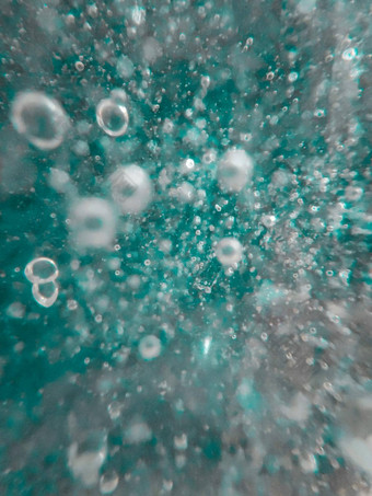 泡沫水摘要背景水下运动效果
