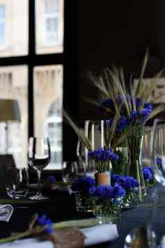 集家具咖啡馆花瓶花装饰餐厅黑色的桌布