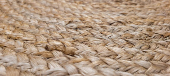手工制作的手工稻草编织改变了装饰对象