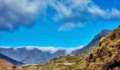 美丽的岛棕榈金丝雀岛屿西班牙夏天景观Copyspace视图山山徒步旅行冒险在国外风景优美的自然环境蓝色的天空