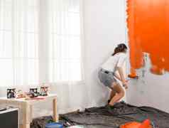 女装饰绘画墙橙色油漆