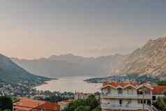 日落肮脏的湾黑山共和国日落美丽的景观旅行概念黑山共和国肮脏的湾视图日落boko-kotor湾黑山共和国
